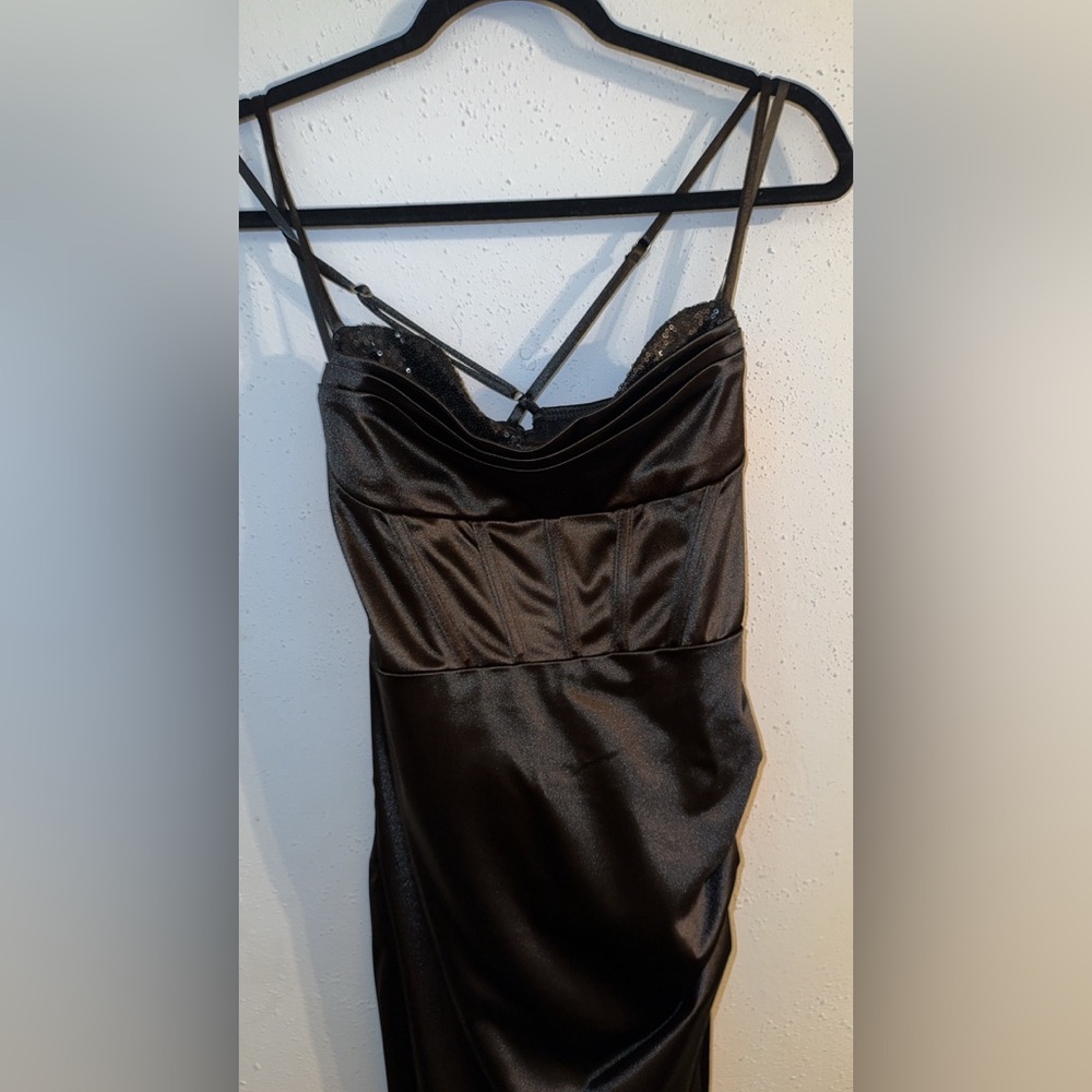 Black formal strappy maxi dress